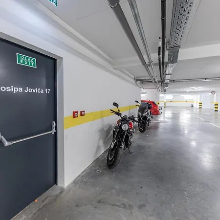 Апартаменты Castrum *